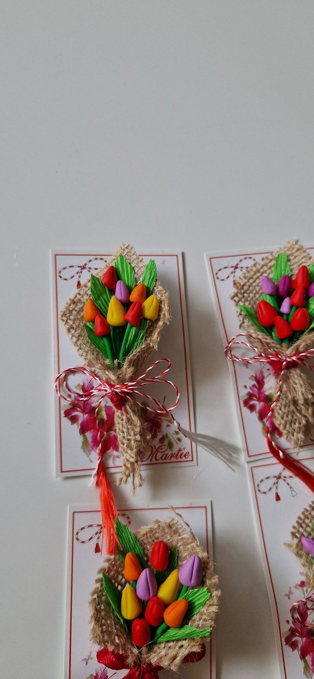 Martisor lalele