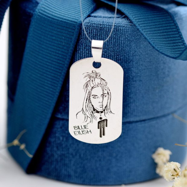 Placuta personalizata Billie Eilish - Argint 925