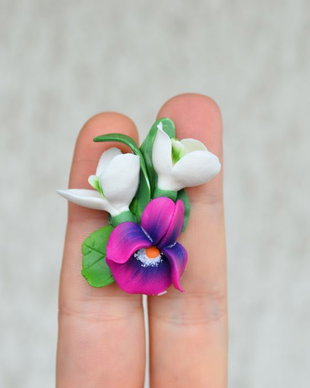 Toporas violet si ghiocei- Brosa Martisor