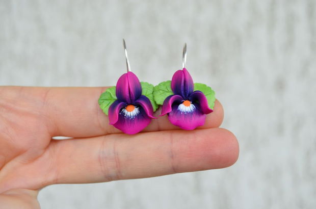 Toporasul violet- cercei tortita