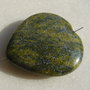 Inima mare - pandantiv din green jasper aprox 39.5x38.5x11 mm