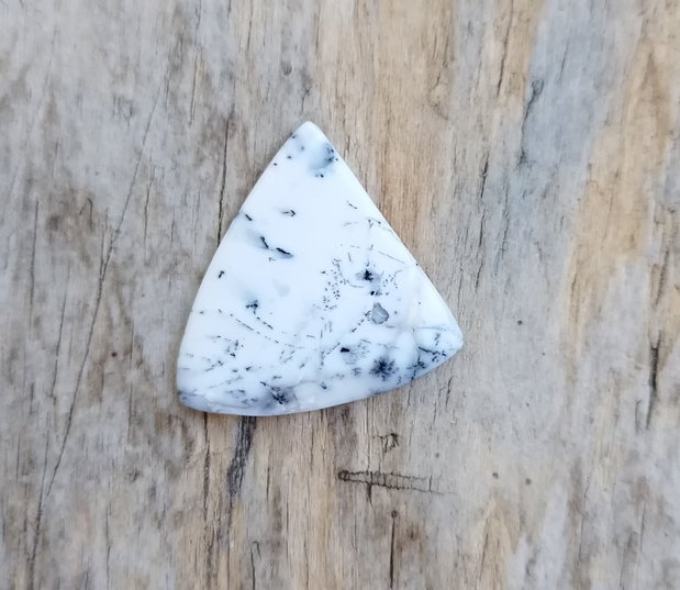 Cabochon opal dendritic, 29x28 mm