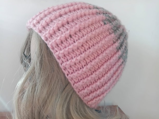 Caciula, Beanie