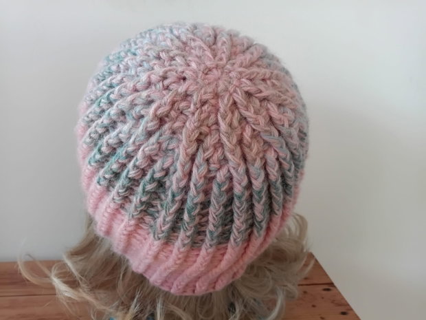 Caciula, Beanie