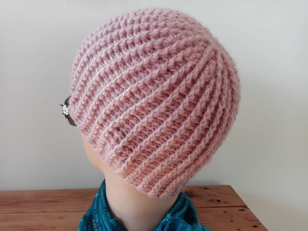 Caciula, Beanie