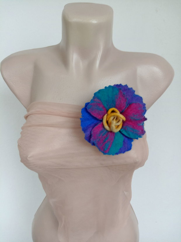 Floare albastra
