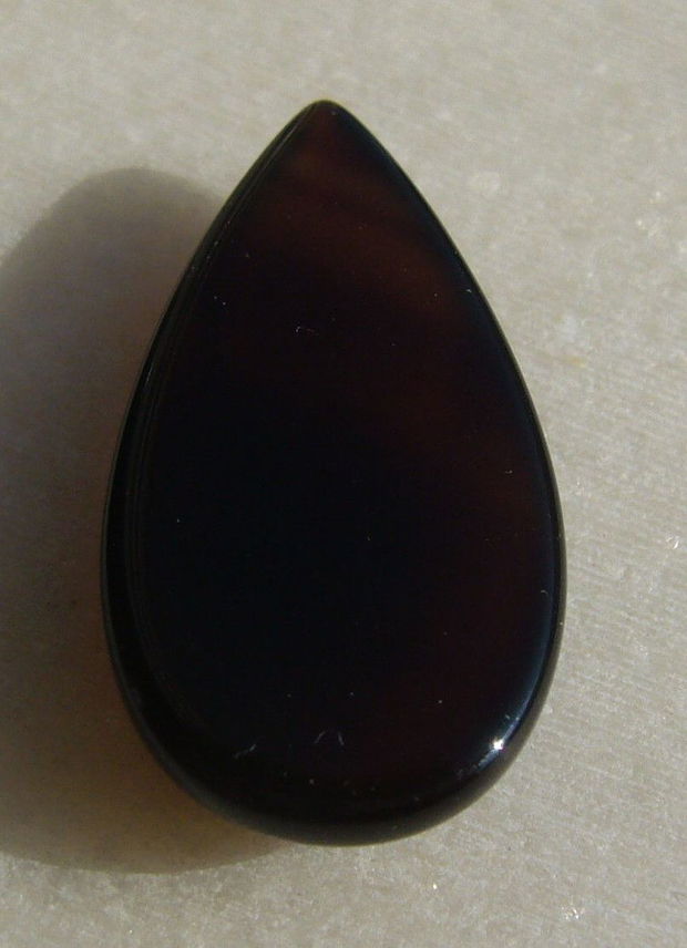 Agata neagra lacrima cabochon aprox 29.5x15x5.8 mm
