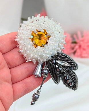 Rezervat Broșă Păpădie Albă - Silver Leaf Dandelion
