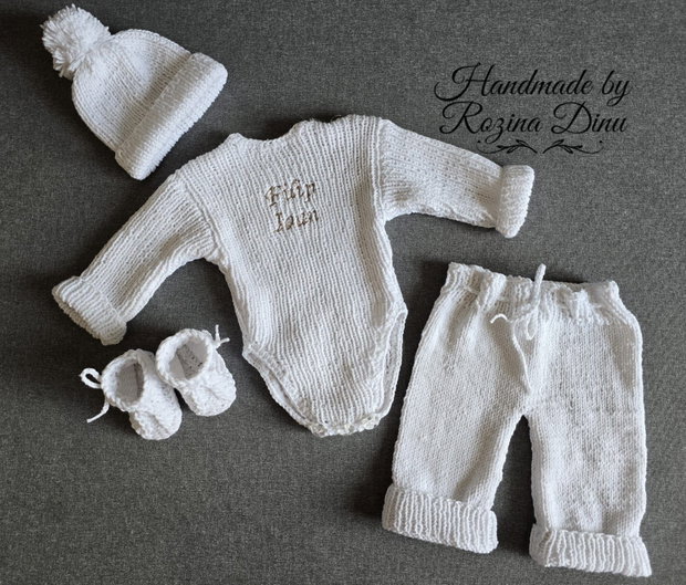 Set bebe tricotat manual