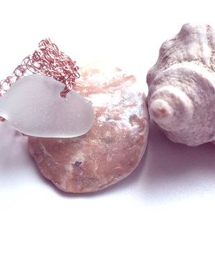 Inel din cupru cu sticla de mare sea glass bleu