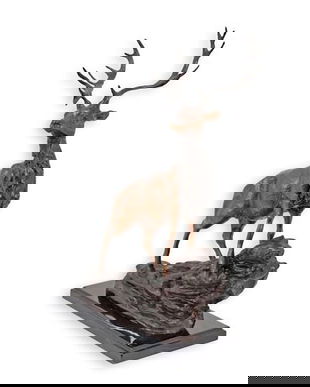 Cerb-statueta din bronz cu un soclu din marmura