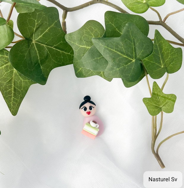 Brosa martisor: Love