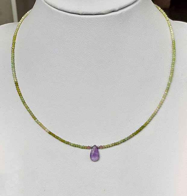 Opal verde si ametist