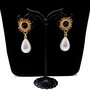 Cercei "Sun Pearl" din alama placata cu aur 18 k si perle mari seashell