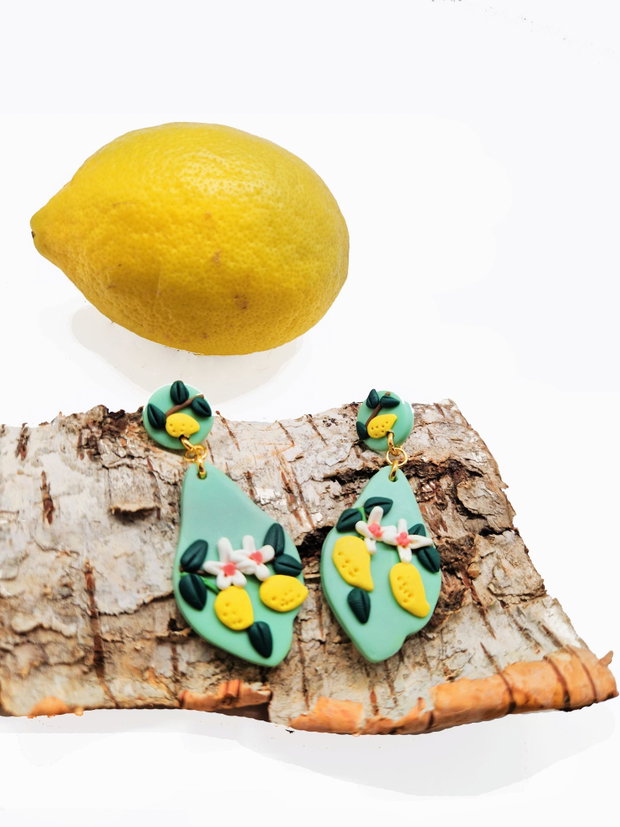 Cercei "Turquoise Lemons" din lut polimeric si inox auriu