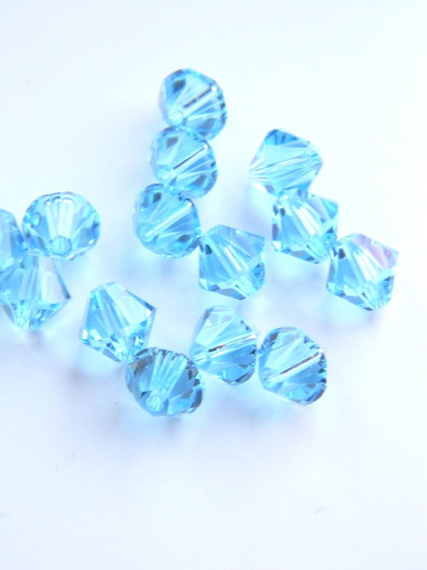 Margele bicon Swarovski 6 mm - 5328-6-202