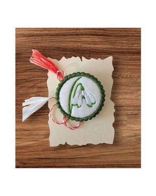 Martisor Buton Ghiocel Brodat