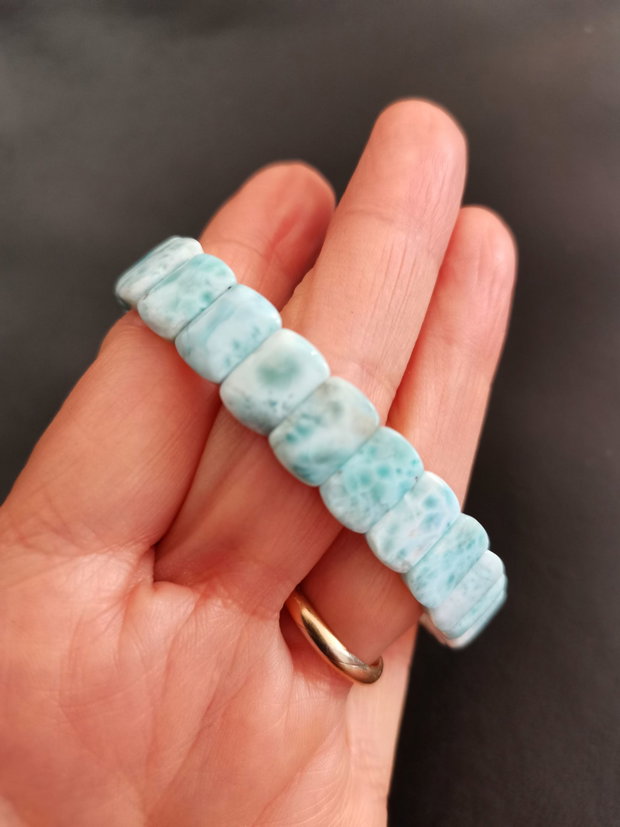 Bratara Larimar natural - BR1456 - bratara elastica, bratara cadou, bratara pietre semipretioase, cadou romantic, cadou sotie, cristale vindecatoare, cristale de colectie
