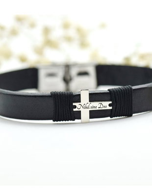 Bratara cu piele naturala simbol Cruce personalizata Nihil sine Deo  Argint 925