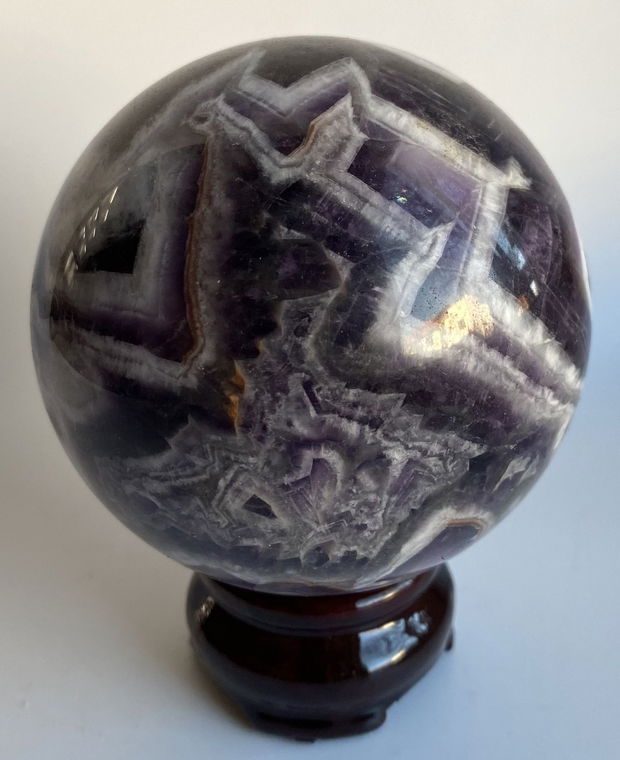 Ametist Dream (Chevron) - Sfera piatra semipretioasa