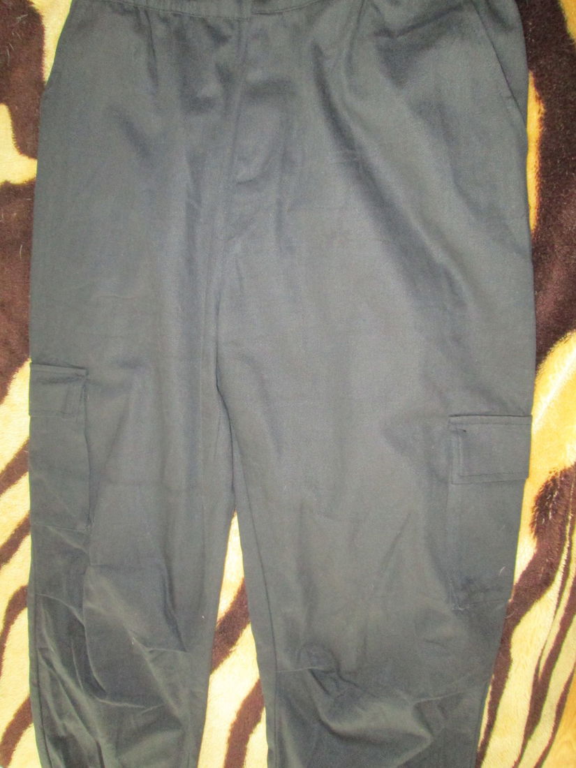 pantaloni sport negri Dazy