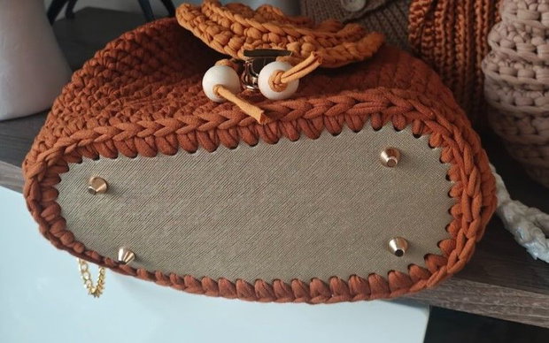 Rucsac crosetat manual by Irina