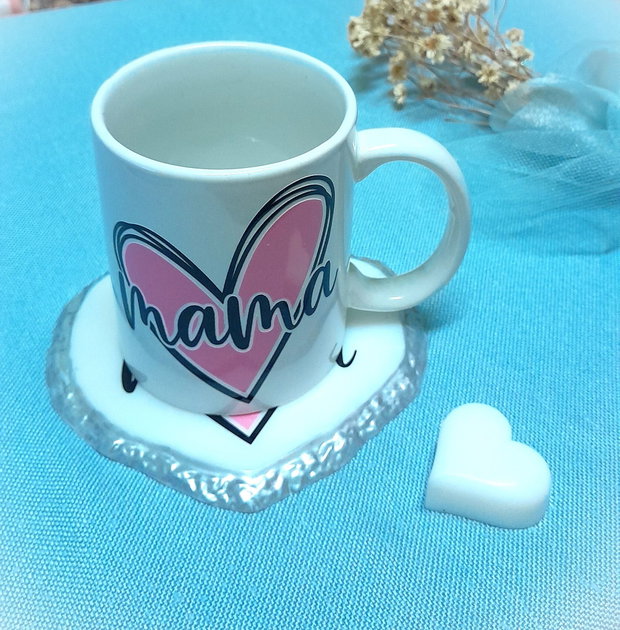 Mama - set alcătuit din cană și coaster