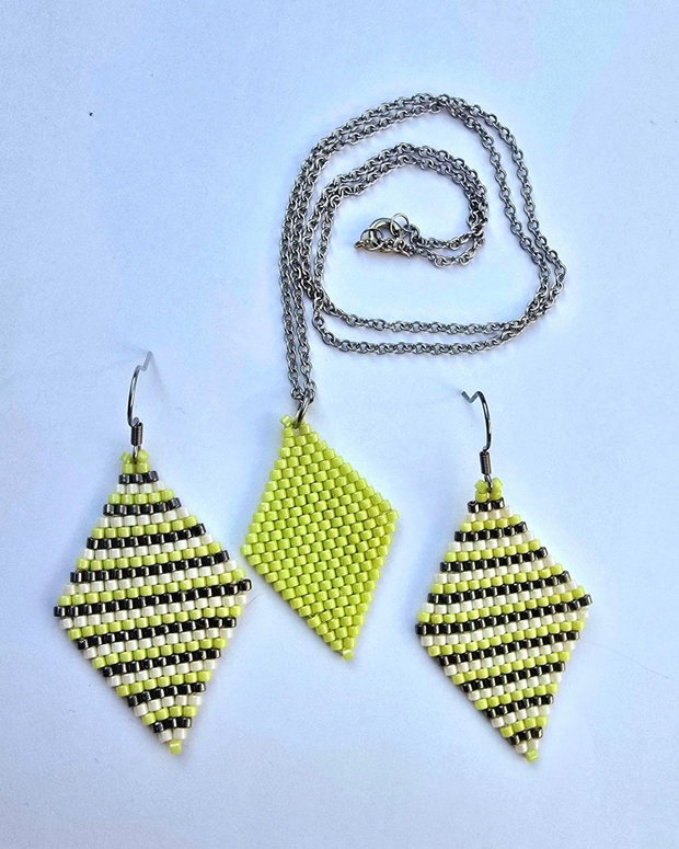 Set romb verde pal