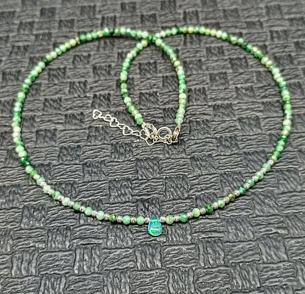 Colier argint smarald opal de foc etiopian verde brioleta minimalist boho chic trendy - Transport gratuit