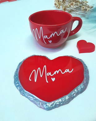 Mama - set alcătuit din cană și coaster-roșu