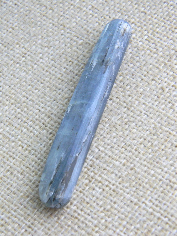 Bagheta Kyanit slefuit (F26)