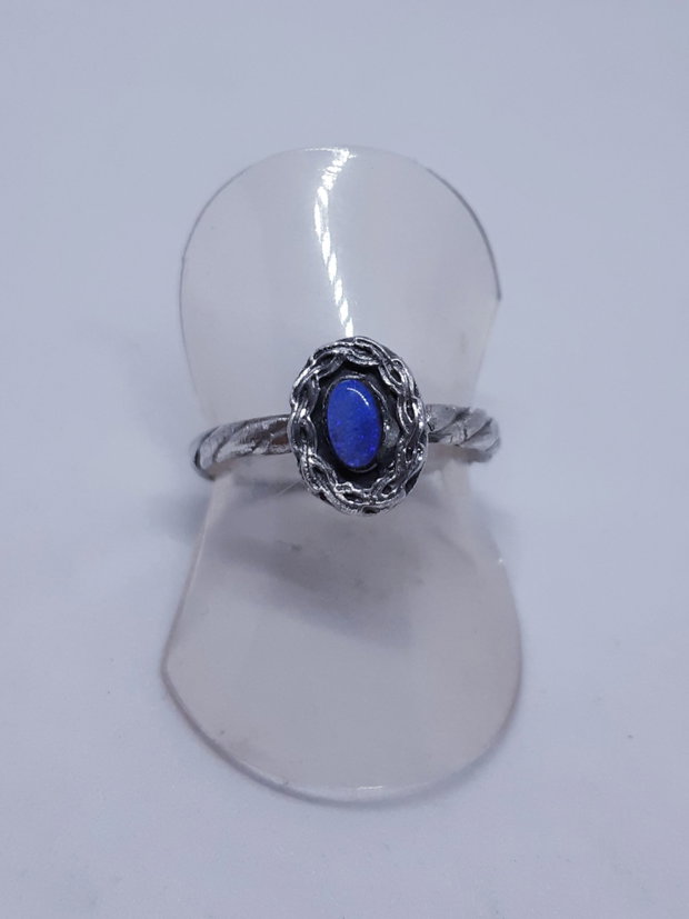 Inel unicat, stil vintage, din argint pur cu un opal albastru