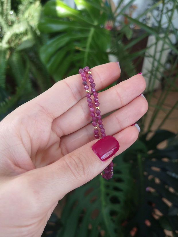 Colier din rubin natural, sfere fațetate 3.5 mm, cu bile, încuietoare și lanț de prelungire din argint