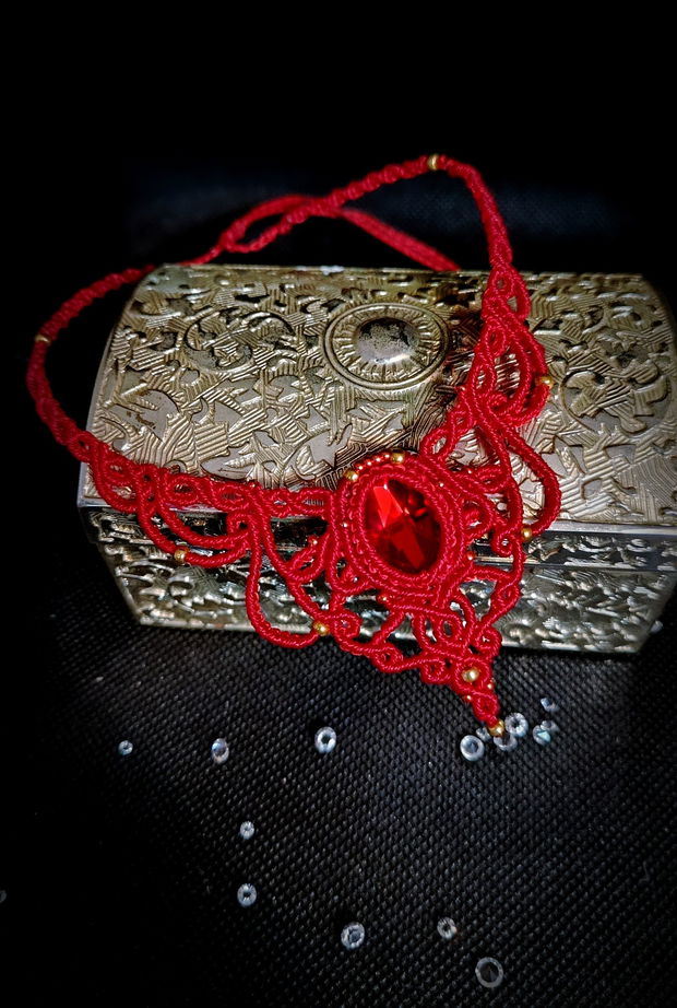 Colier Roșu Cristal Micromacrame