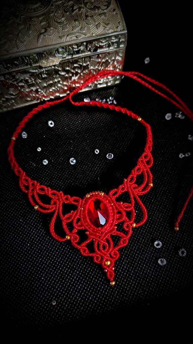 Colier Roșu Cristal Micromacrame