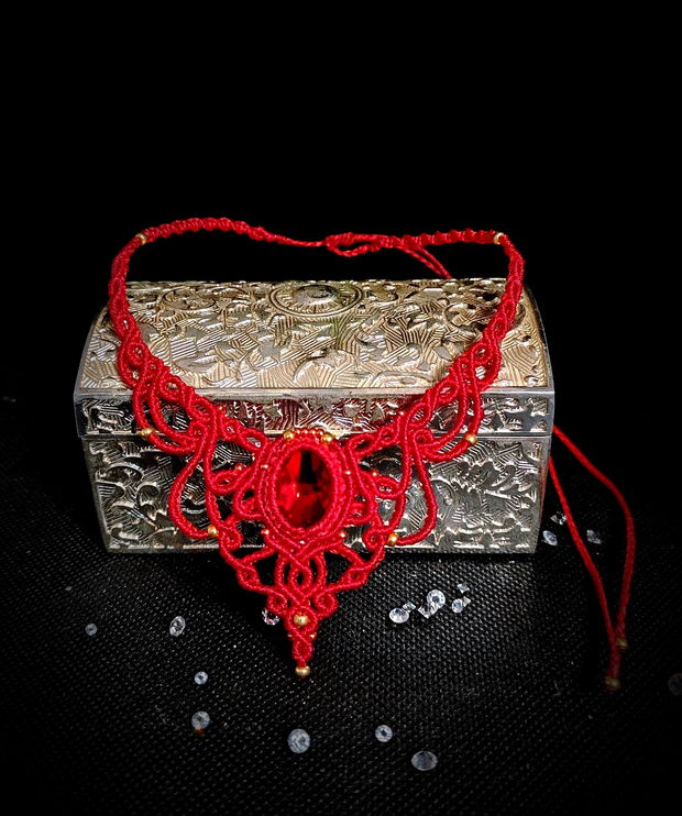 Colier Roșu Cristal Micromacrame