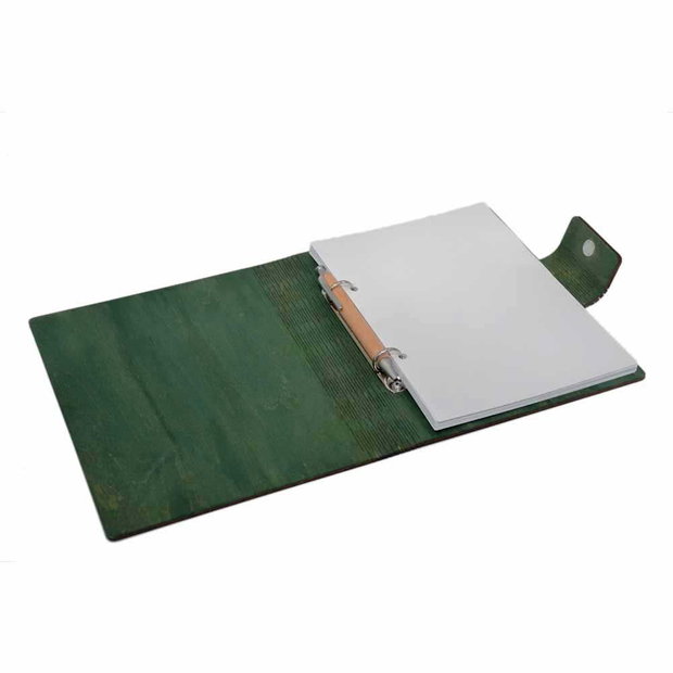 Agenda A5 din lemn personalizata, Verde, Piksel, Absolvire, Profesori, Invatatori, 100 pagini si pix din lemn inclus