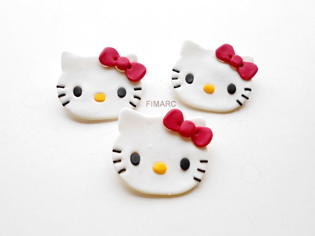 ''Hello Kitty''- brose