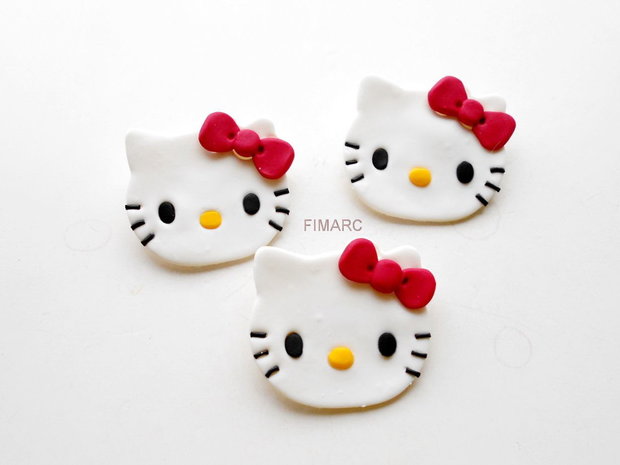 ''Hello Kitty''- brose