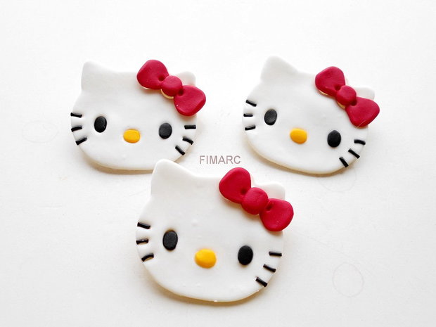''Hello Kitty''- brose