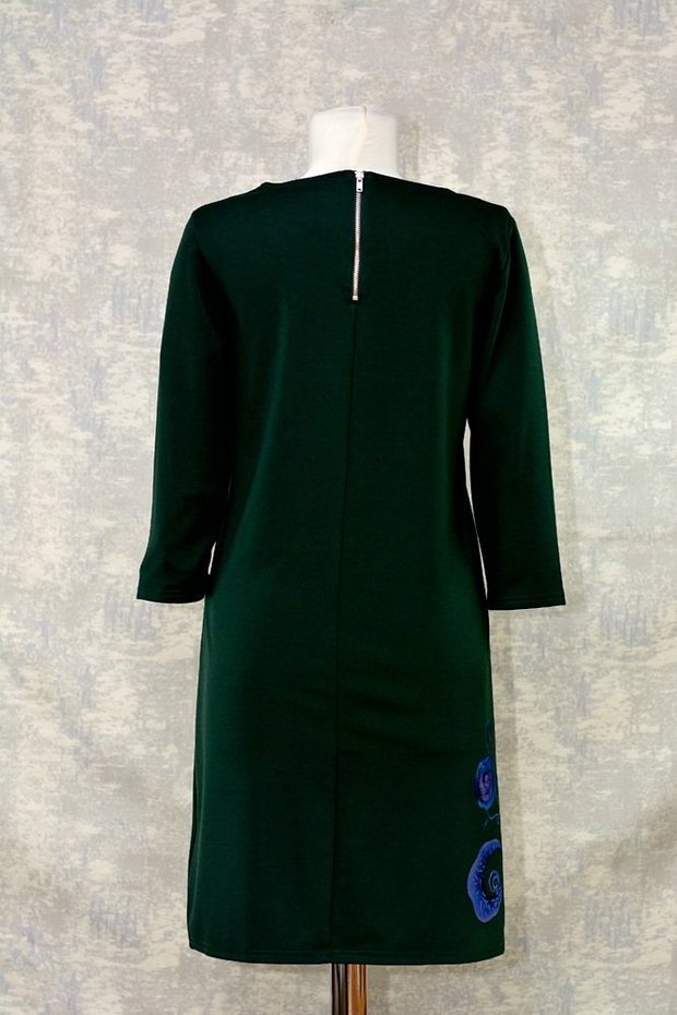 Rochie verde, pictata manual