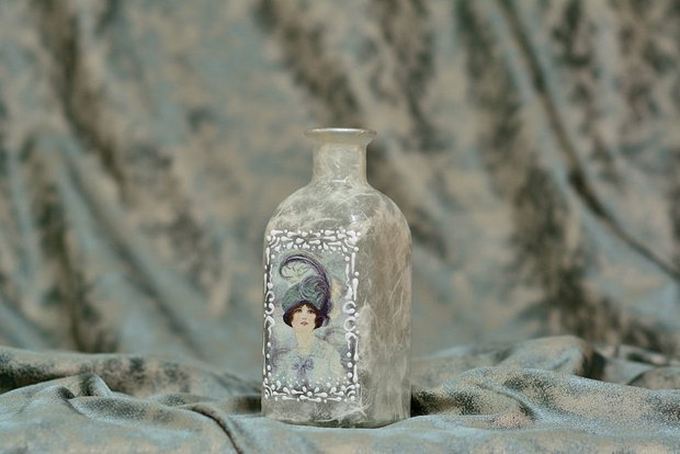 Vază flori: Vintage Lady