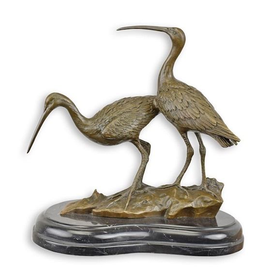 Ibisi-statueta din bronz pe un soclu din marmura