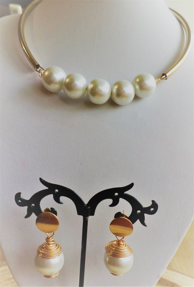 Set colier si cercei handmade/colier si cercei cu perle