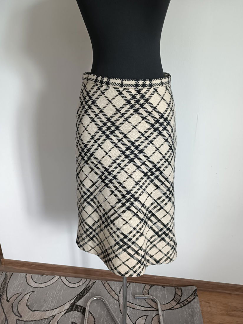 Fusta Burberry