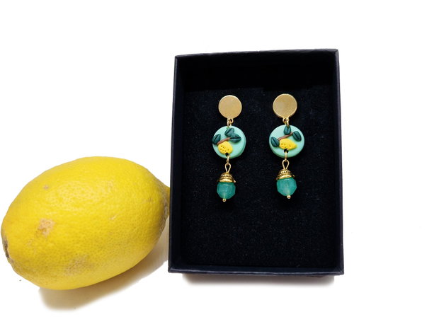 Cercei "Little Turquoise Lemons" din lut polimeric, dolomit si inox auriu