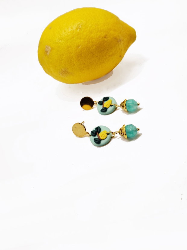 Cercei "Little Turquoise Lemons" din lut polimeric, dolomit si inox auriu