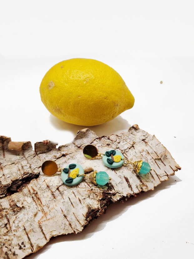 Cercei "Little Turquoise Lemons" din lut polimeric, dolomit si inox auriu