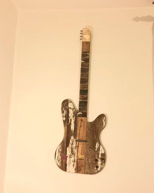 Chitara decorativa