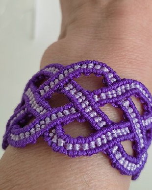 Brățară micromacrame nod celtic